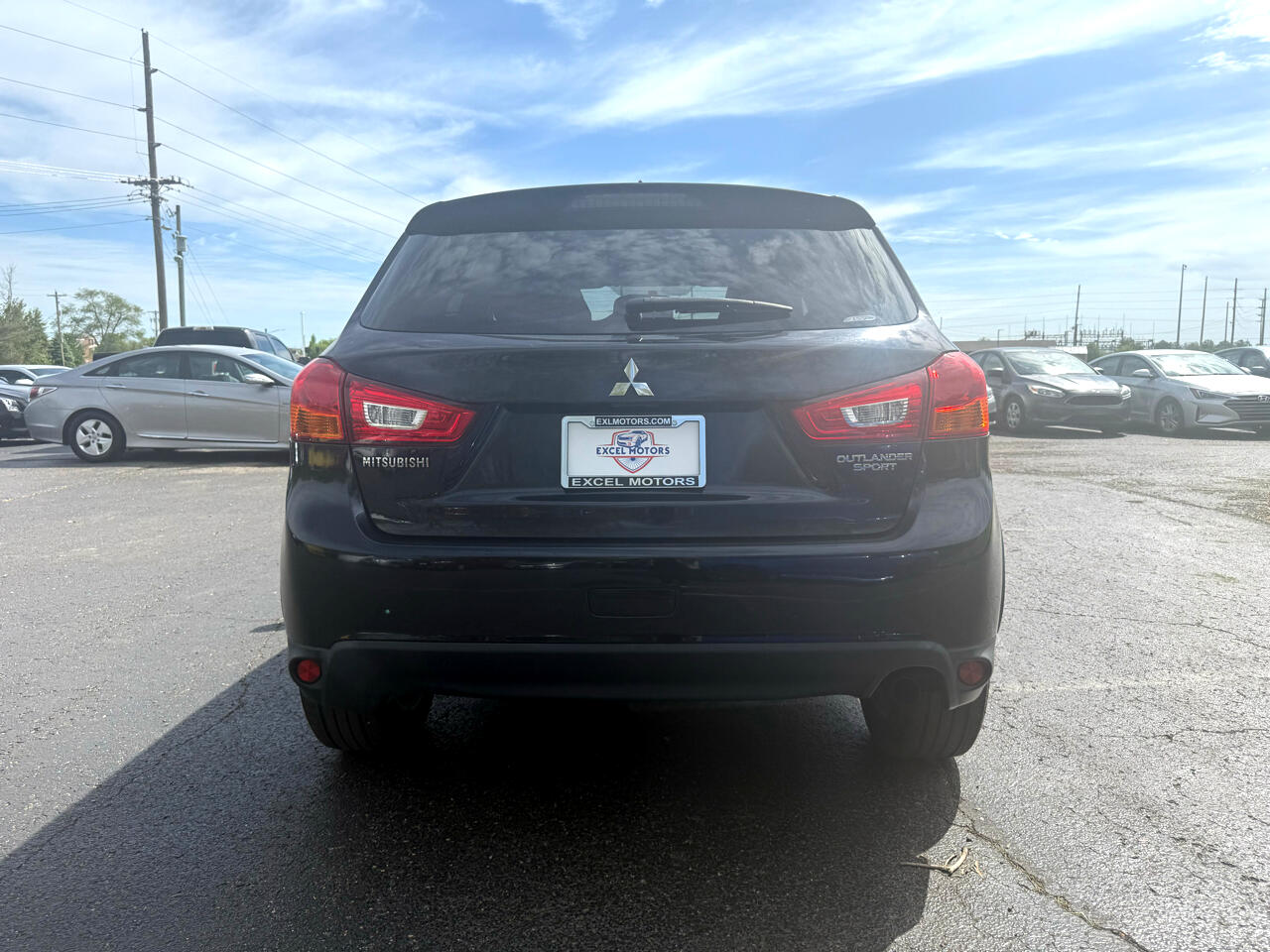 Vehicle image 18 of 55