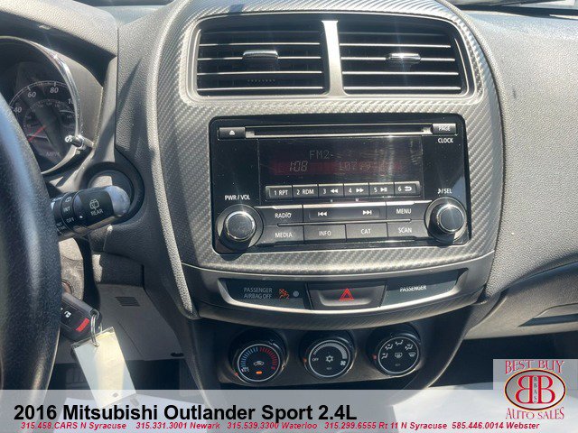 2016 Mitsubishi Outlander Sport Image 12 of 14
