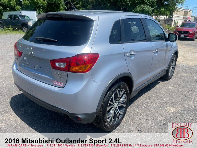 2016 Mitsubishi Outlander Sport Image 5 of 14