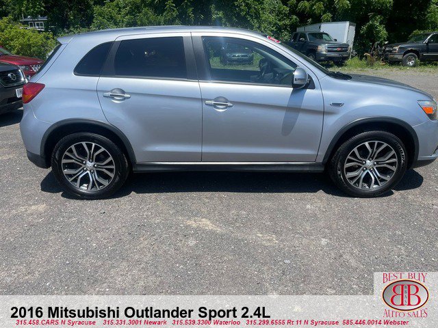 2016 Mitsubishi Outlander Sport Image 4 of 14