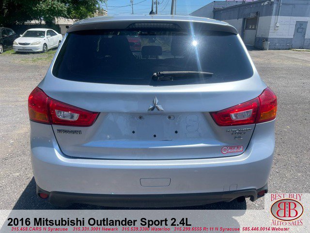 2016 Mitsubishi Outlander Sport Image 6 of 14