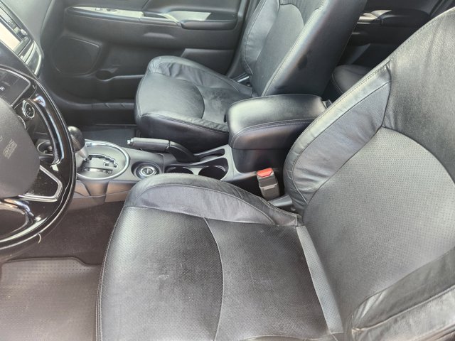 2016 Mitsubishi Outlander Sport GT 2.4 Image 10 of 23