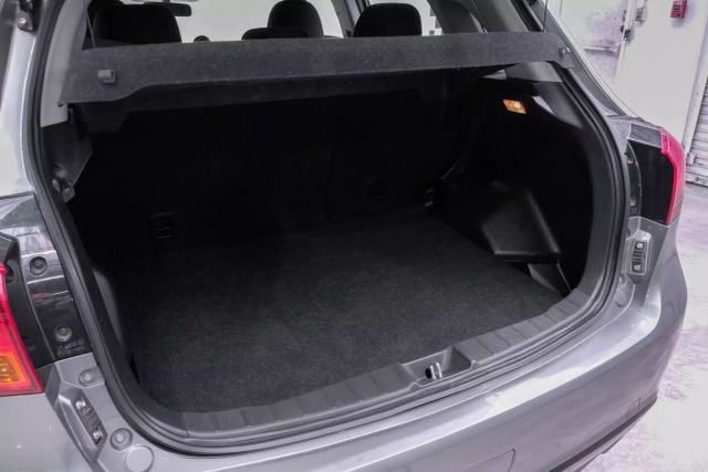 Vehicle image 54 of 60
