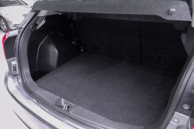 Vehicle image 53 of 60