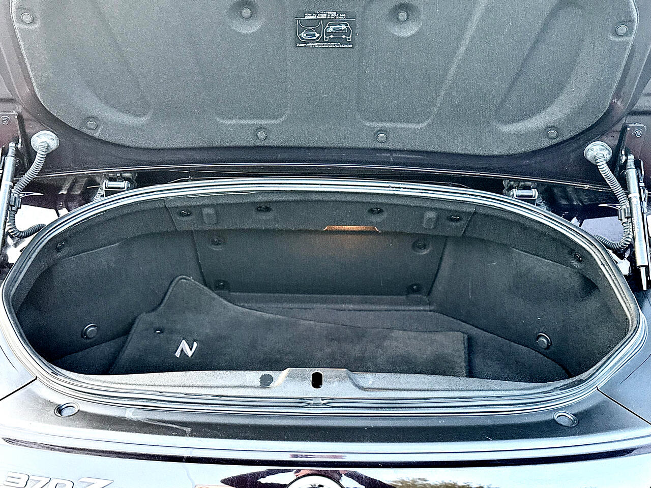 Vehicle image 9 of 30