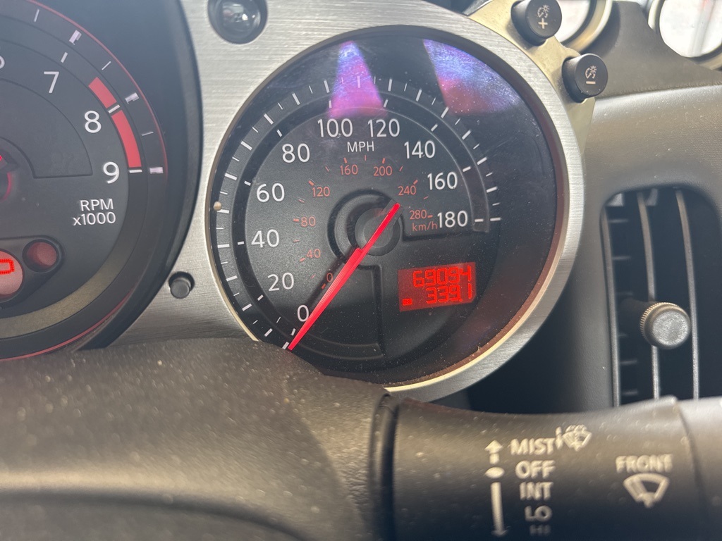Vehicle image 5 of 10