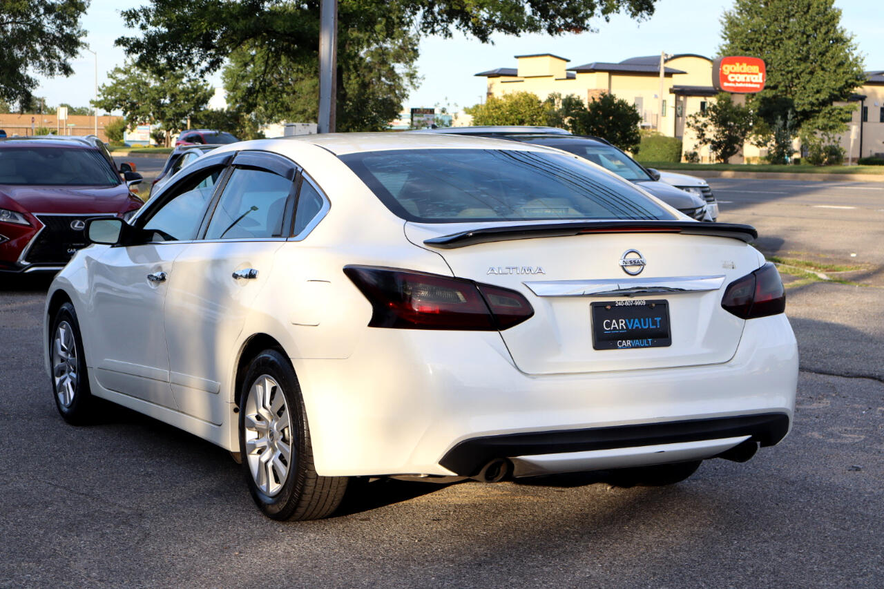 2016 Nissan Altima 2.5 S Image 9 of 25