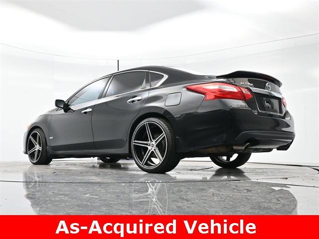 2016 Nissan Altima 2.5 S Image 14 of 28