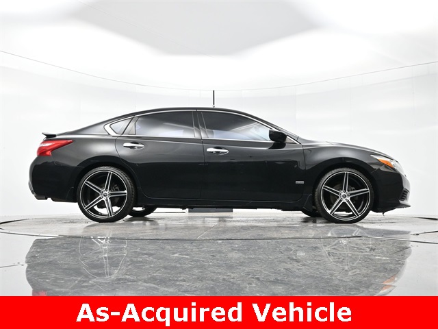 2016 Nissan Altima 2.5 S Image 9 of 28