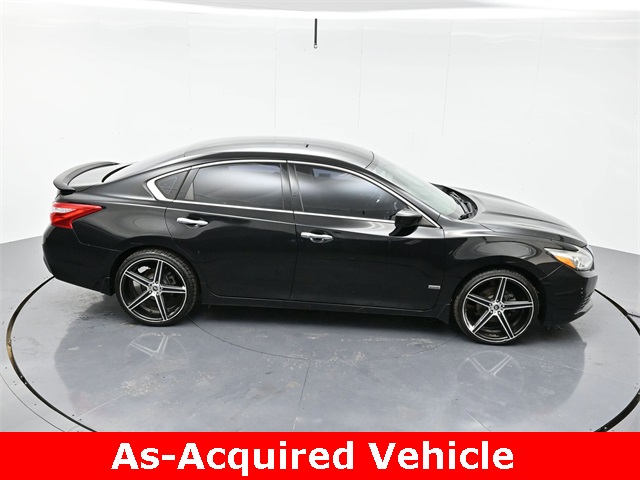 2016 Nissan Altima 2.5 S Image 11 of 28