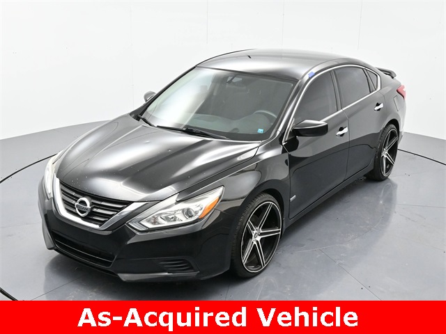 2016 Nissan Altima 2.5 S Image 2 of 28