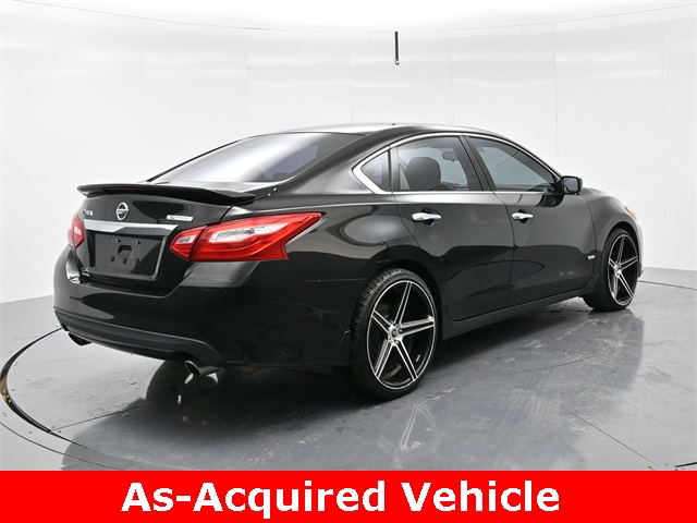 2016 Nissan Altima 2.5 S Image 13 of 28