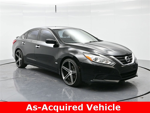 2016 Nissan Altima 2.5 S Image 7 of 28