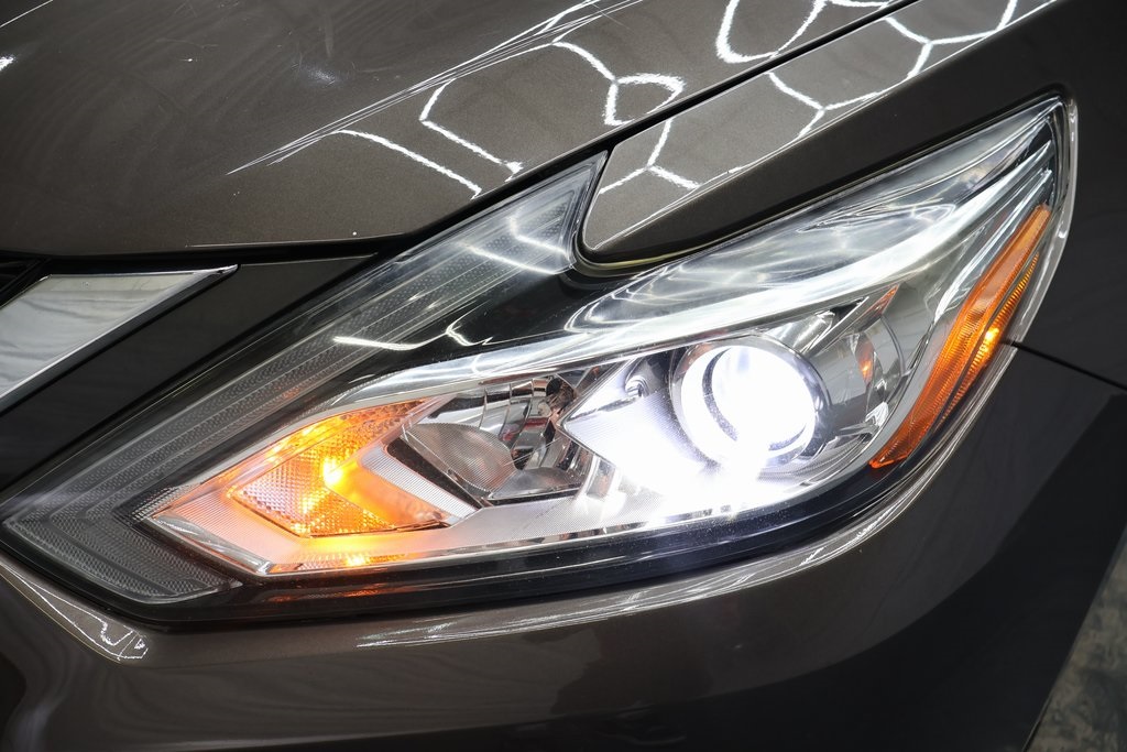 2016 Nissan Altima 2.5 SV Image 30 of 45