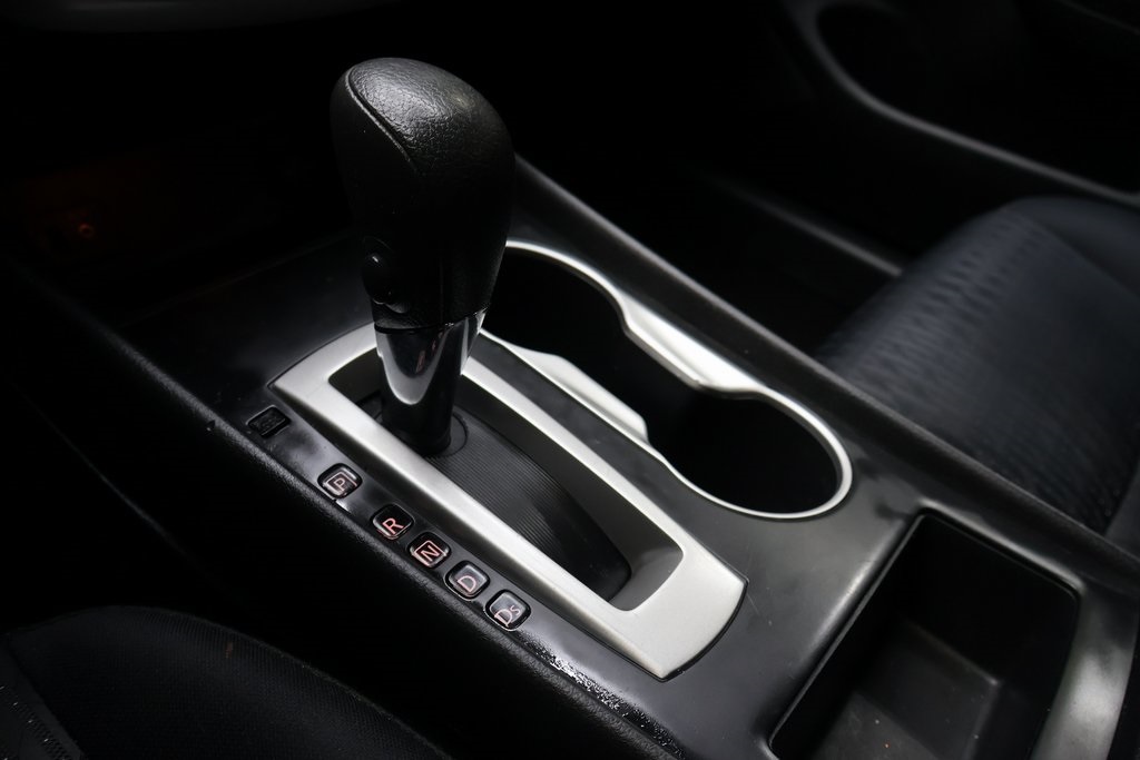 2016 Nissan Altima 2.5 SV Image 27 of 45