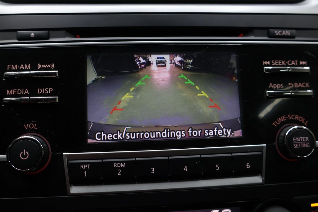2016 Nissan Altima 2.5 SV Image 25 of 45