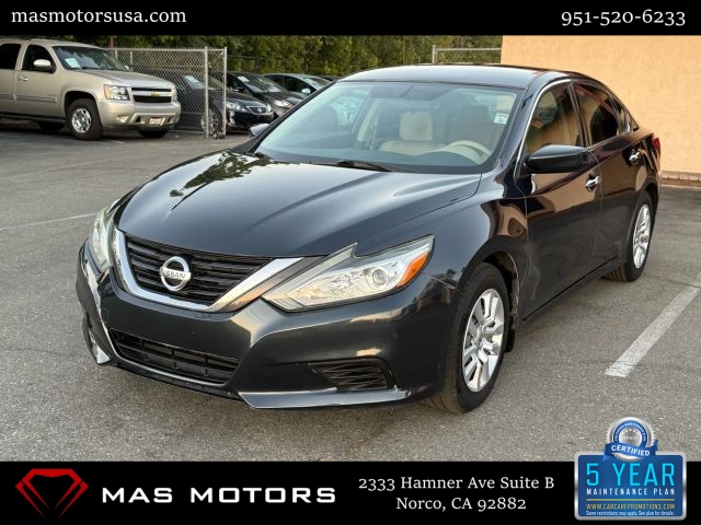 2016 Nissan Altima 2.5 S Image 1 of 32