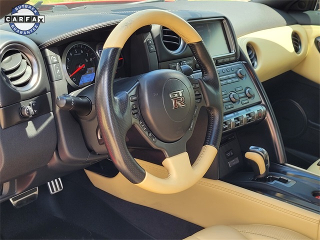 Vehicle image 15 of 41
