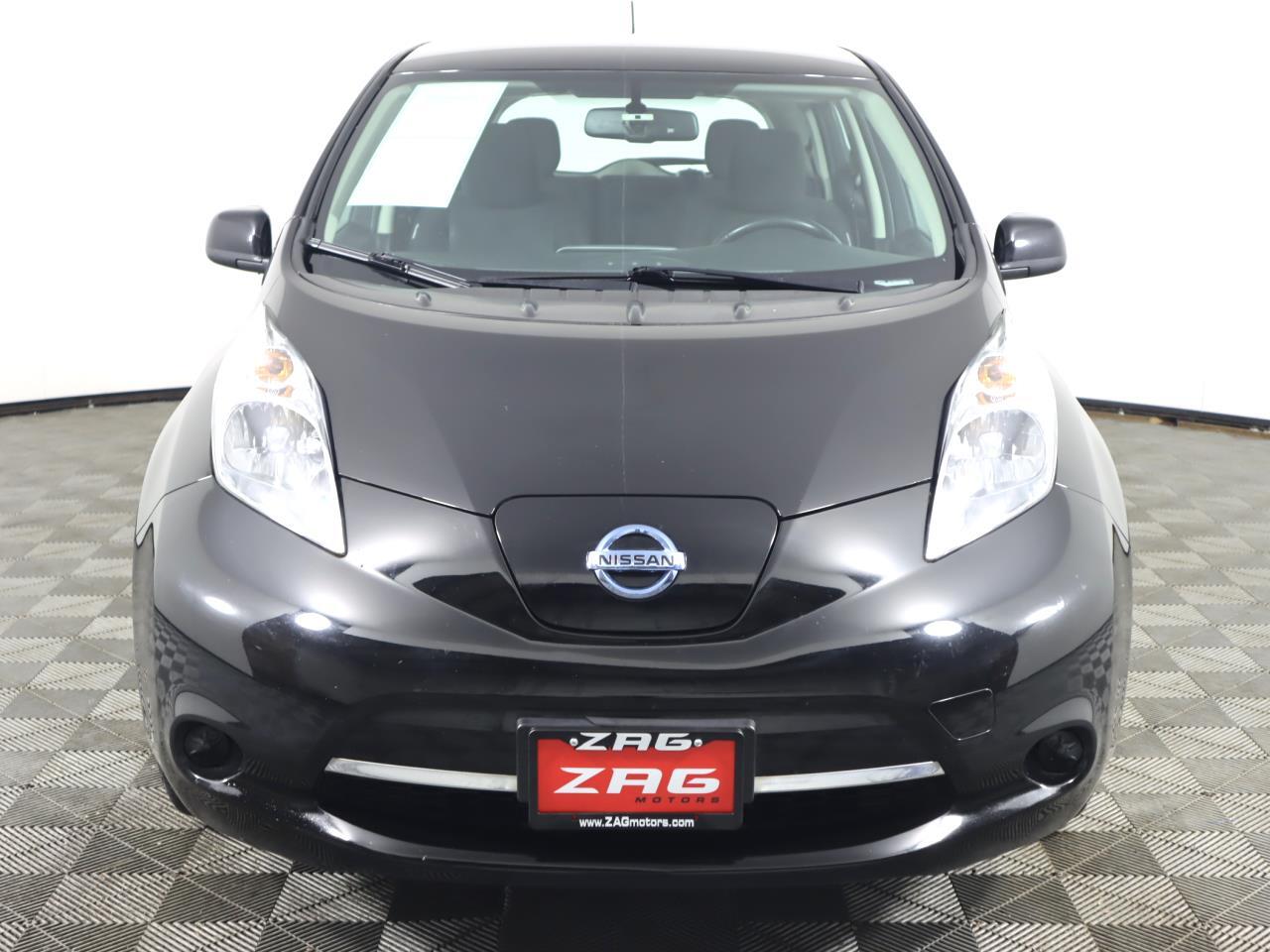 Vehicle image 2 of 41