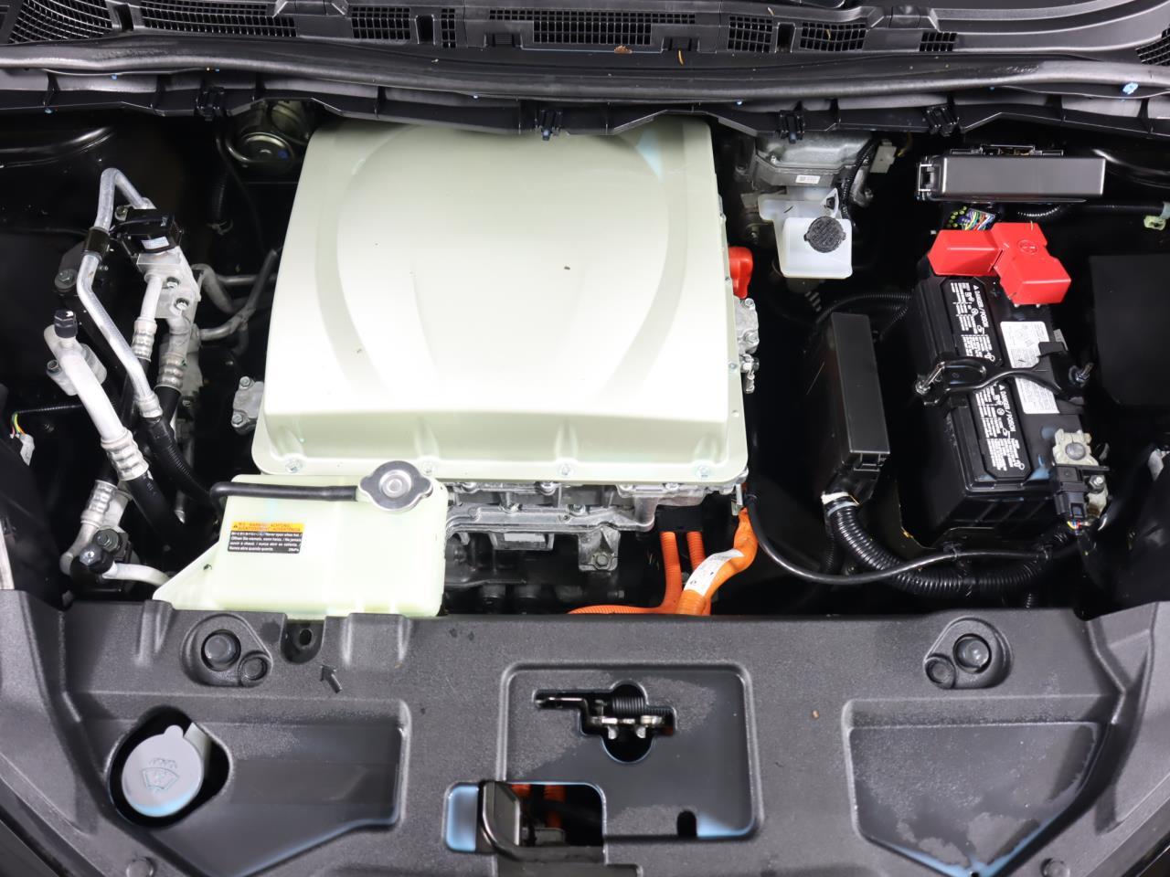Vehicle image 40 of 41