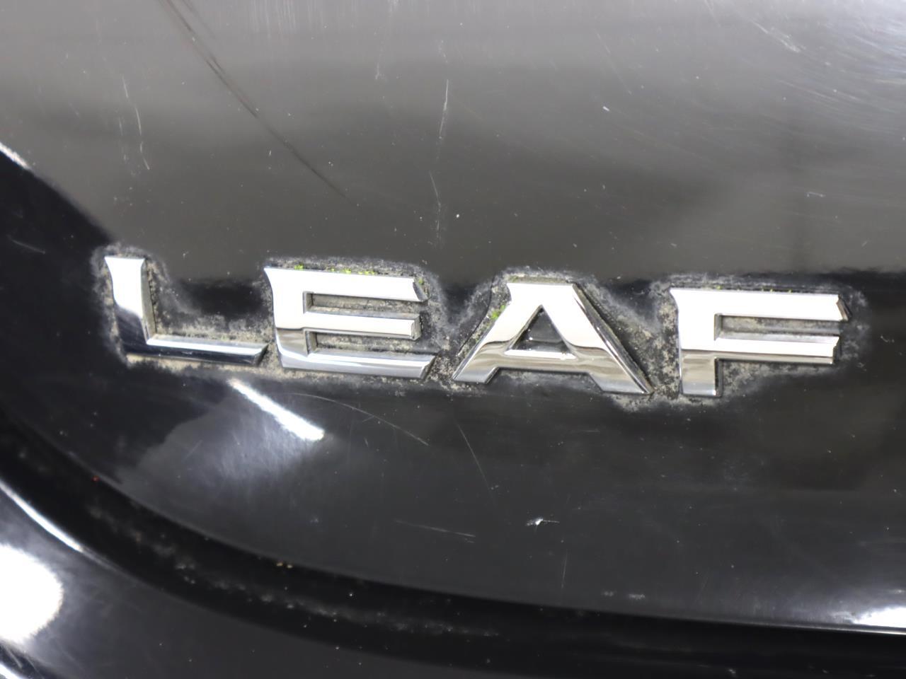 Vehicle image 35 of 41