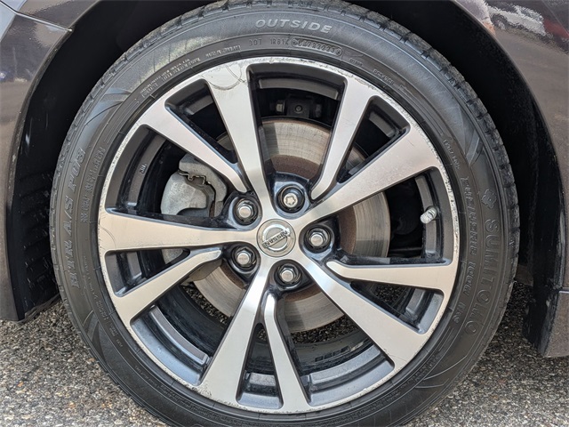 2016 Nissan Maxima 3.5 SL Image 10 of 32