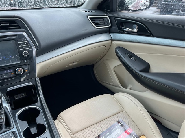 2016 Nissan Maxima 3.5 SL Image 28 of 33