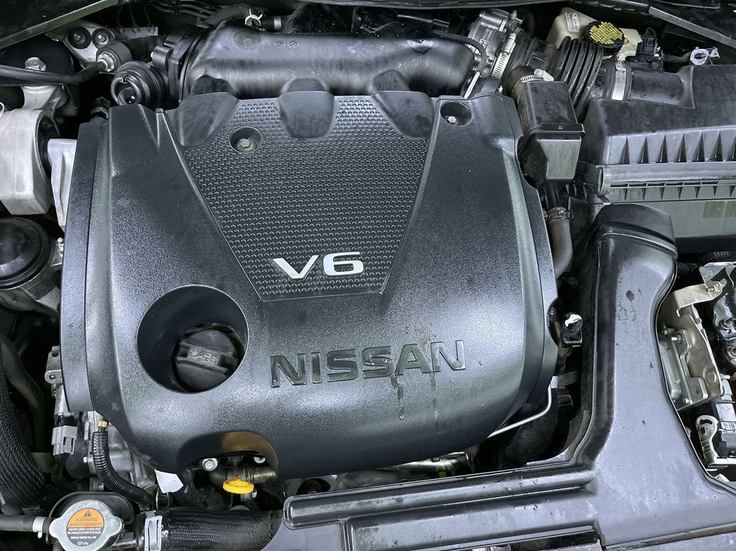 2016 Nissan Maxima 3.5 SR Image 9 of 17