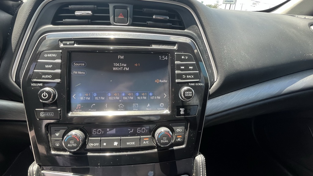 2016 Nissan Maxima 3.5 SV Image 13 of 20