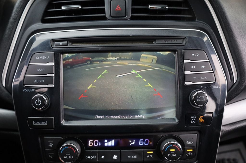 2016 Nissan Maxima 3.5 SL Image 28 of 44