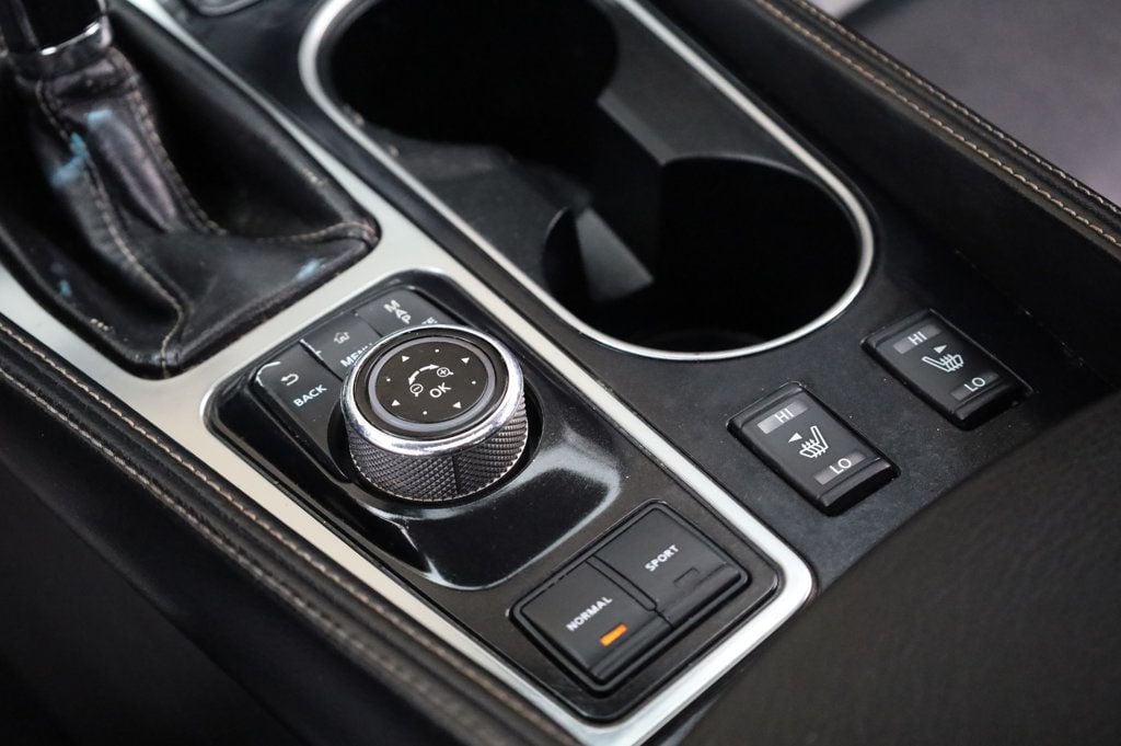 2016 Nissan Maxima 3.5 SL Image 32 of 44