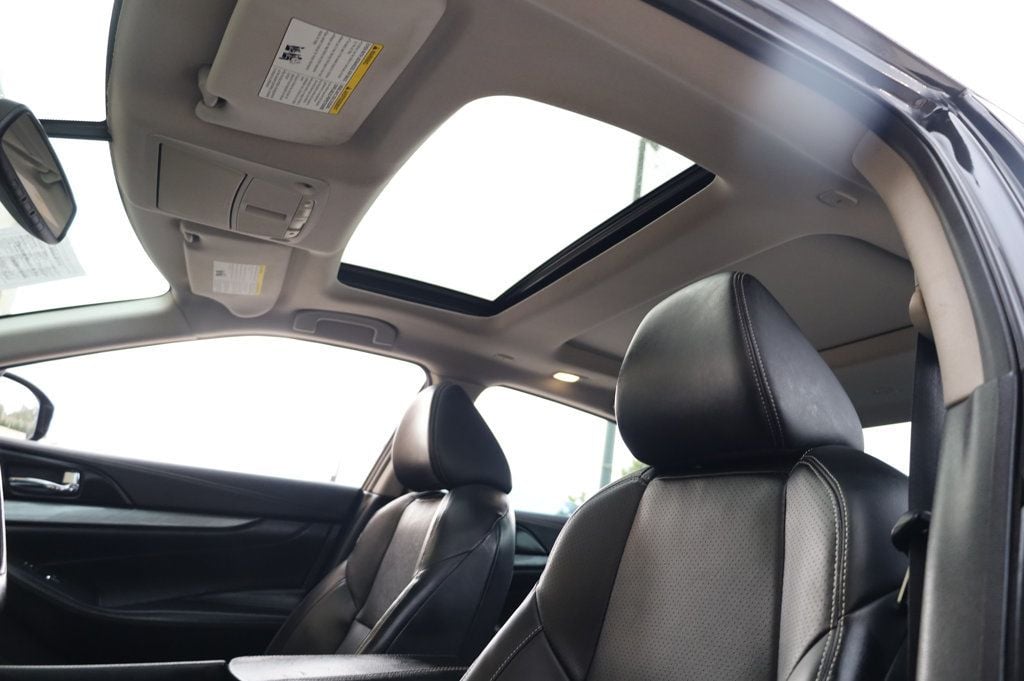 2016 Nissan Maxima 3.5 SL Image 21 of 44
