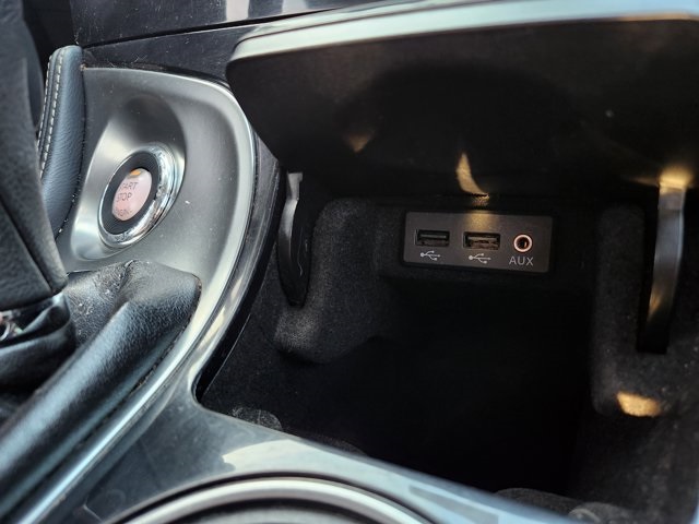 Vehicle image 22 of 29