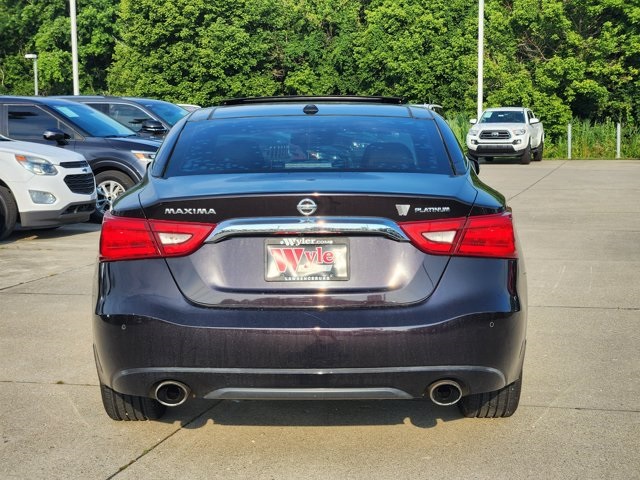 Vehicle image 6 of 29