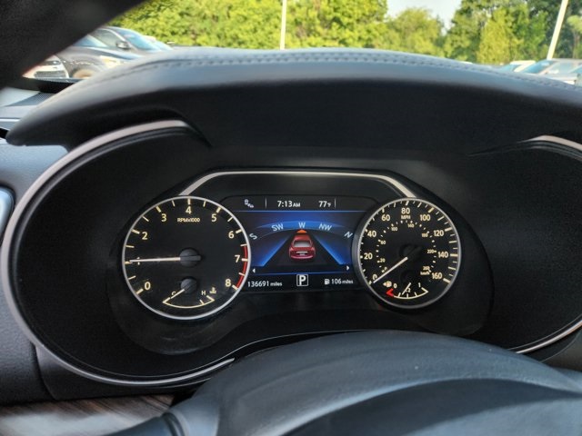 Vehicle image 19 of 29