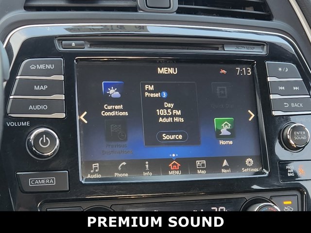 Vehicle image 21 of 29