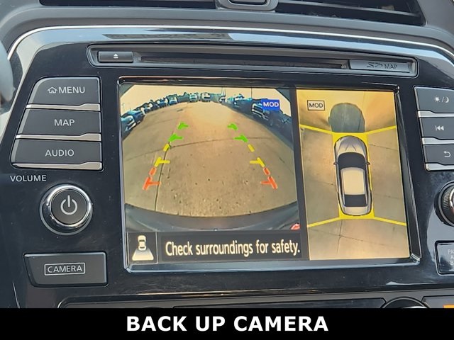 Vehicle image 20 of 29