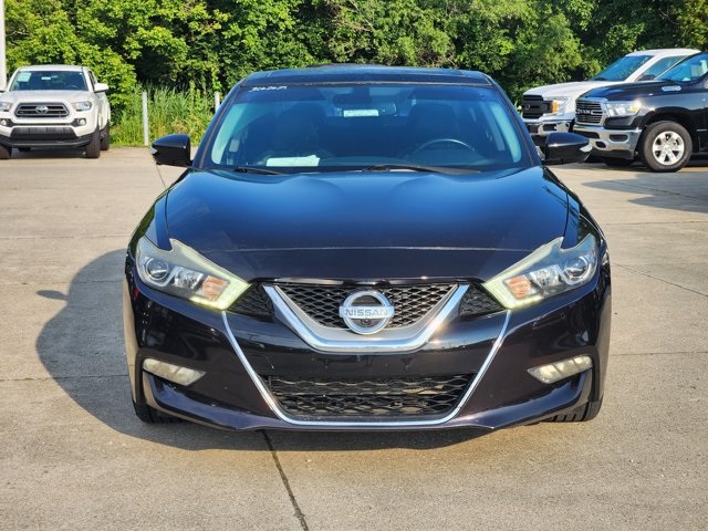 Vehicle image 2 of 29