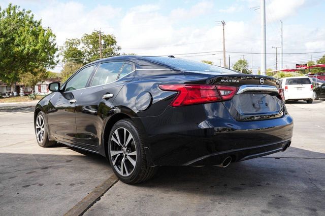 2016 Nissan Maxima 3.5 SV Image 7 of 22