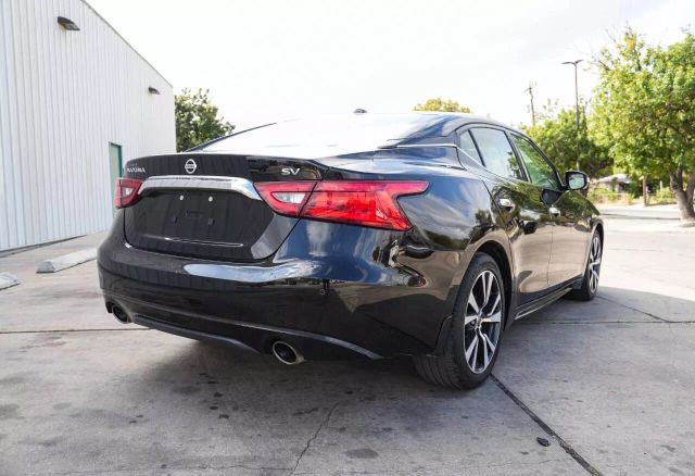 2016 Nissan Maxima 3.5 SV Image 5 of 22