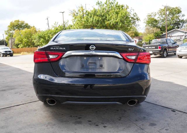 2016 Nissan Maxima 3.5 SV Image 6 of 22
