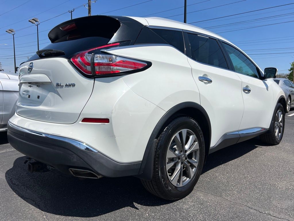 Vehicle image 11 of 55