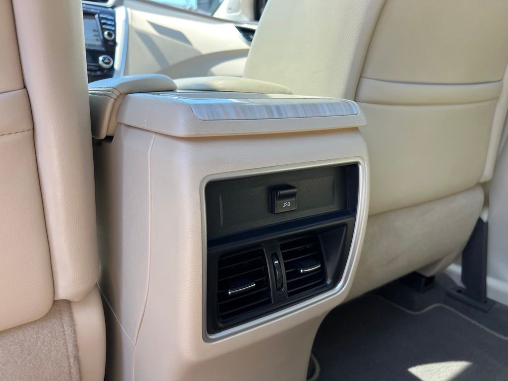 Vehicle image 20 of 55