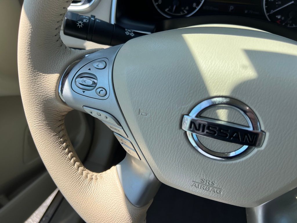 Vehicle image 43 of 55
