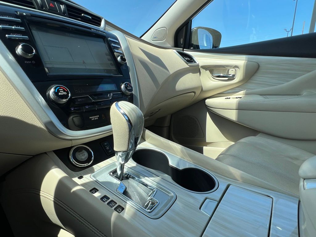 Vehicle image 45 of 55