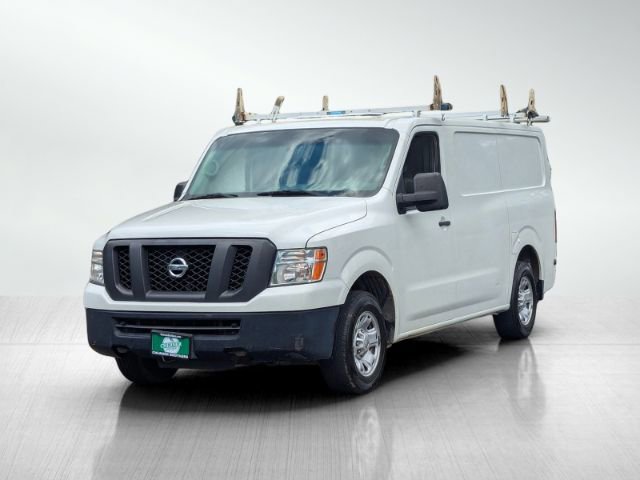 2016 Nissan NV SV Image 1 of 36