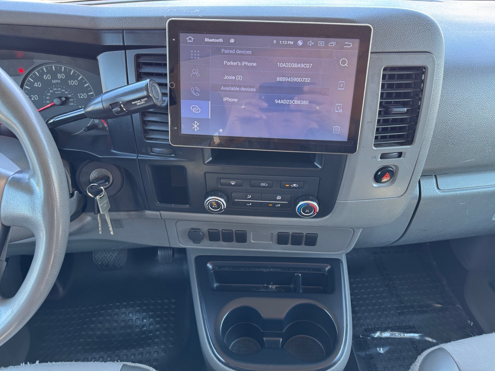 Vehicle image 11 of 35