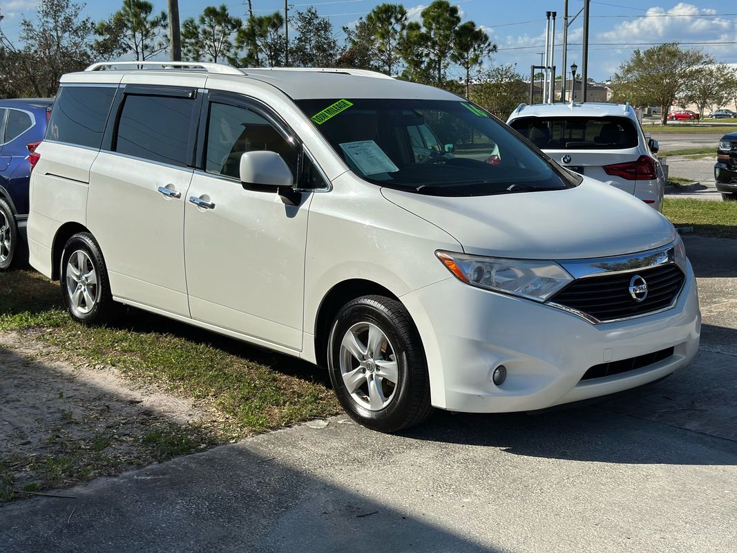 Vehicle image 4 of 28