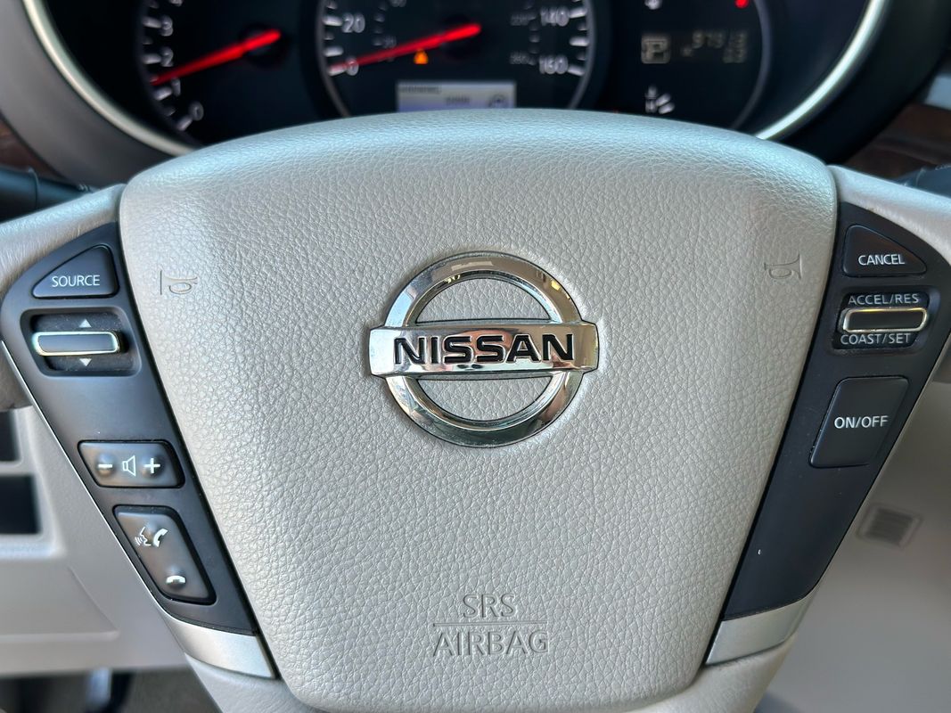Vehicle image 19 of 28