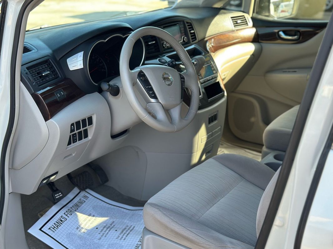Vehicle image 6 of 28